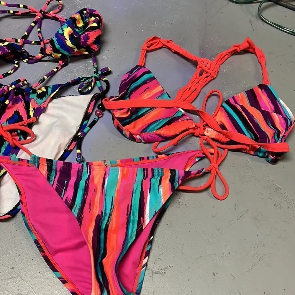 Size Medium Pink + Purple Multi Coloured Bikini Bundle - Picture 2 of 2